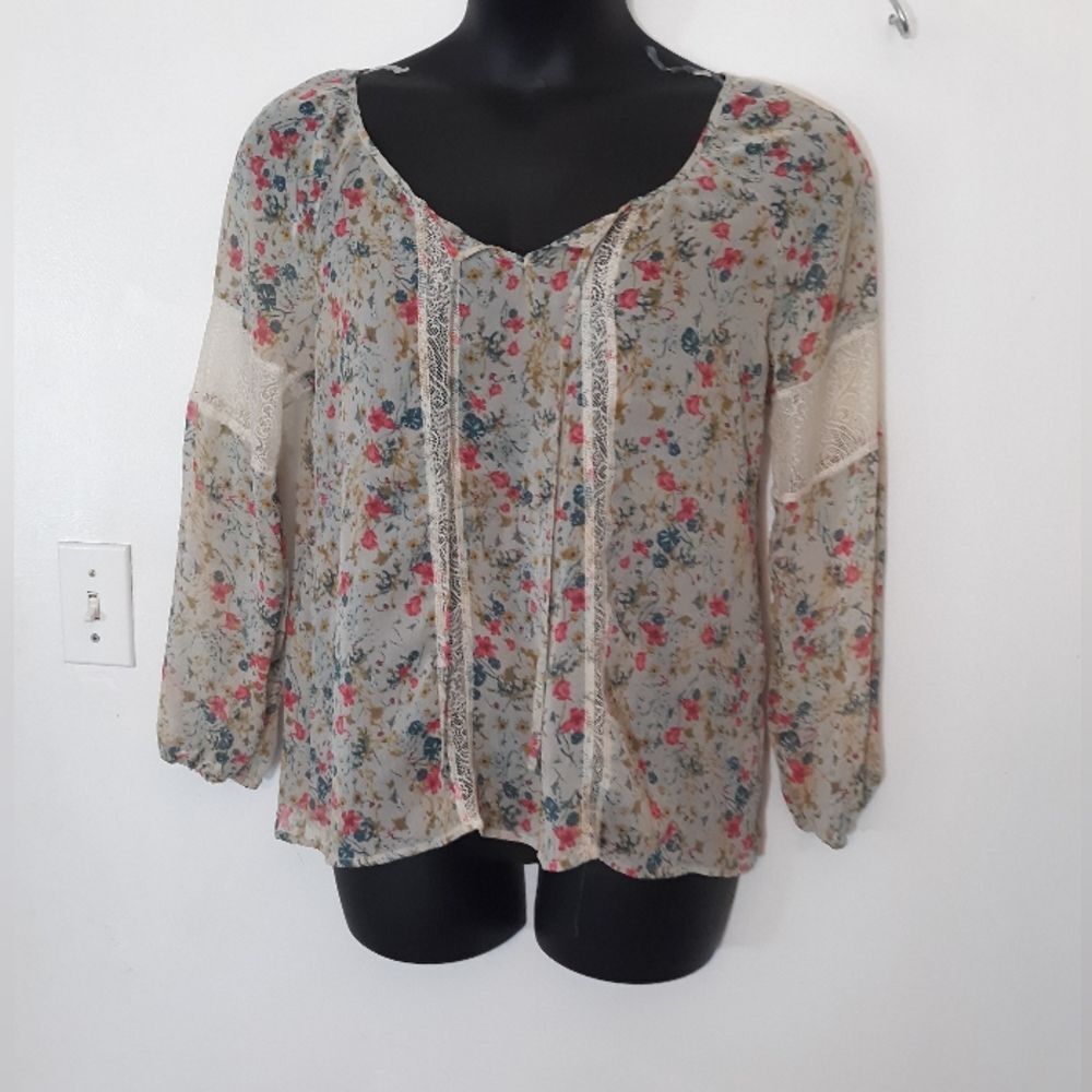 Vera Wang Cream Floral Lace-Trim Peasant Blouse